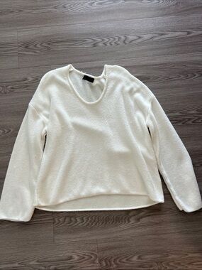 Zara Cozy Cream Plush Crewneck Sweater